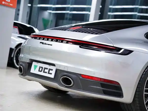 Porsche 911 2021