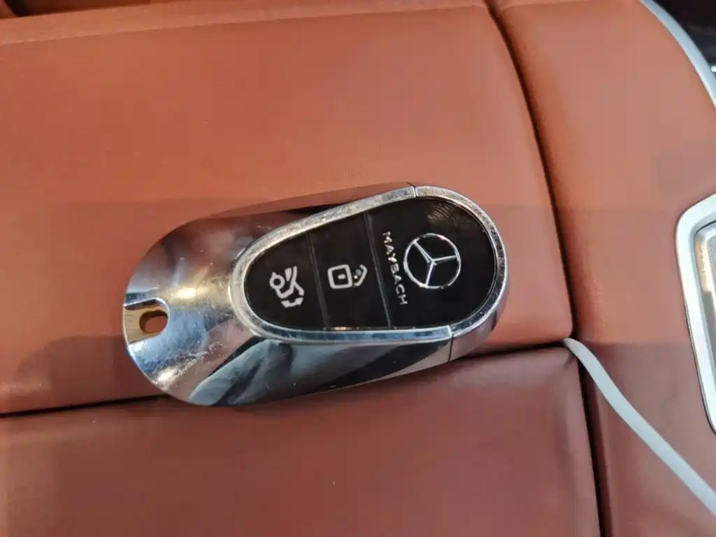 Mercedes-Benz S-Class 2023 — фото 9