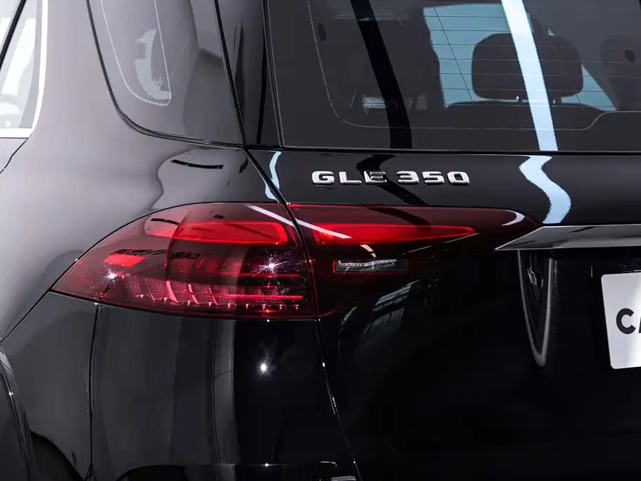 Mercedes-Benz GLE 2025 — фото 11
