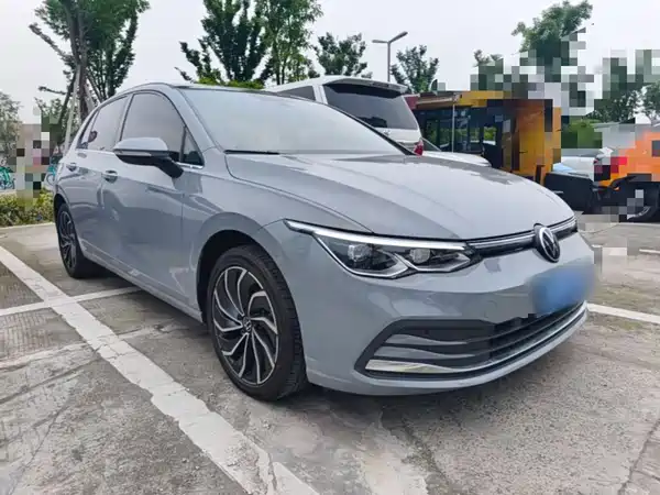 Volkswagen Golf 2022