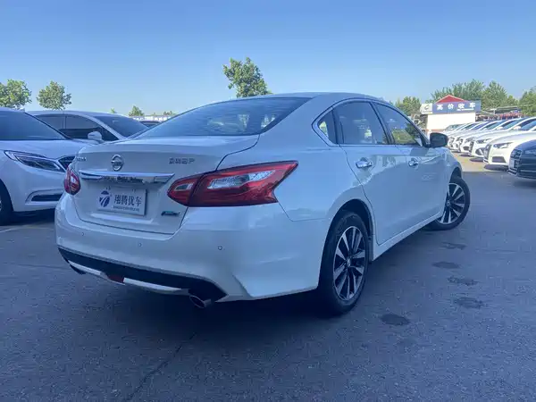Nissan Teana 2016