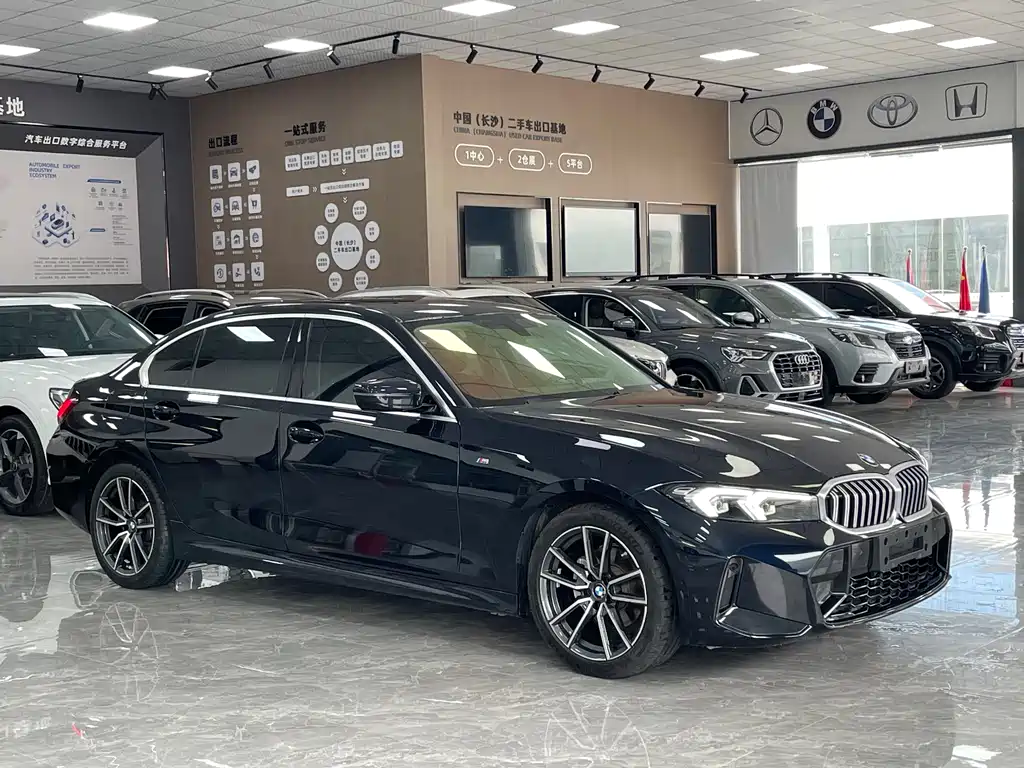 BMW 3 Series 2023