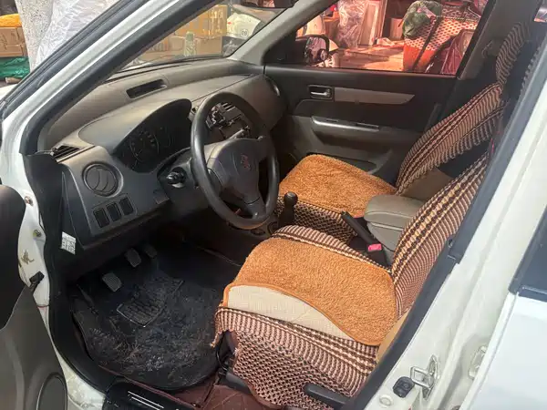 Suzuki Swift 2013