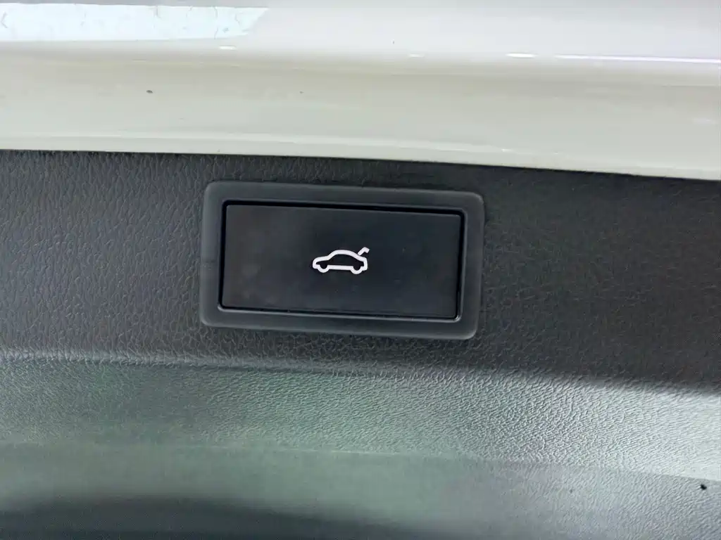 Skoda Korok 2022 — фото 20