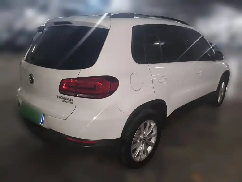 Volkswagen Tiguan 2016