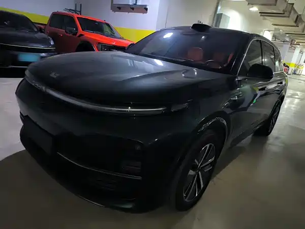 Li Auto L7 2025