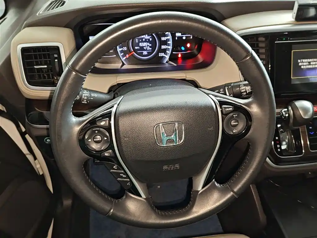Honda Odyssey 2014 — фото 11