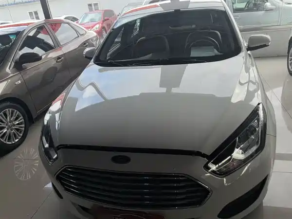Ford Escort 2017