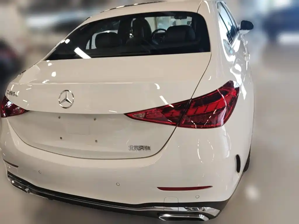 Mercedes-Benz C-Class 2023 — фото 10