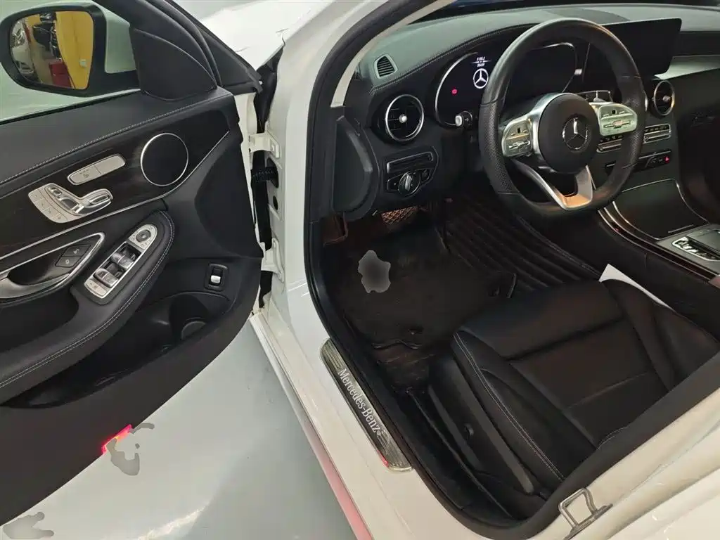 Mercedes-Benz C-Class 2021 — фото 12