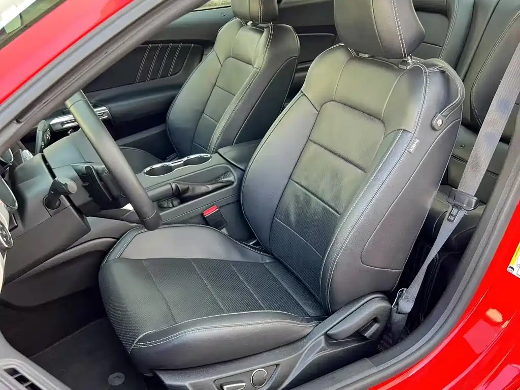 Ford Mustang 2015 — фото 4