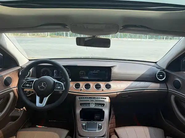 Mercedes-Benz E-Class 2019