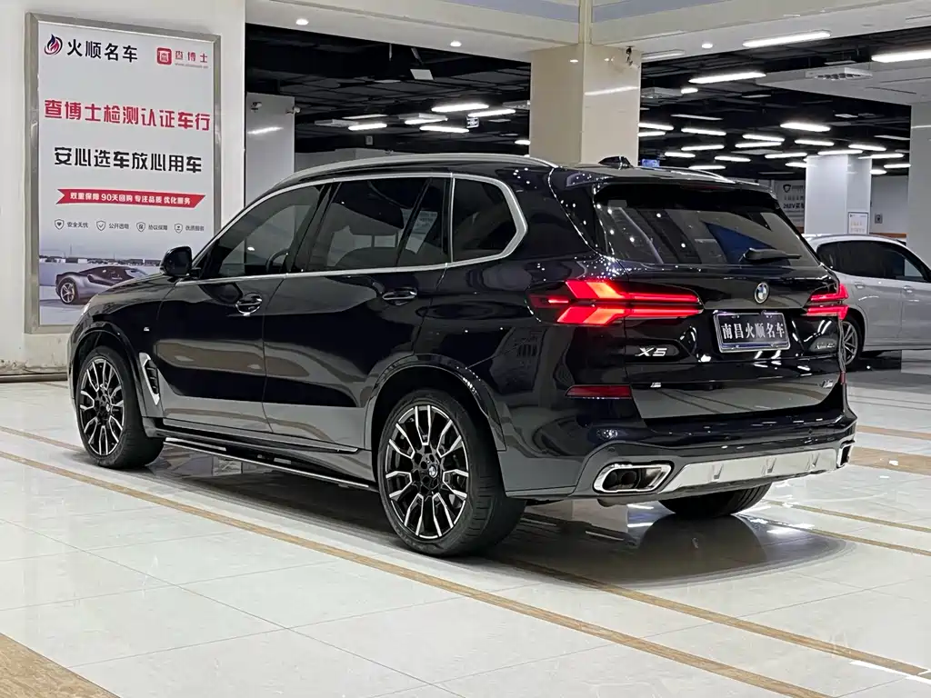BMW X5 2024 — фото 8