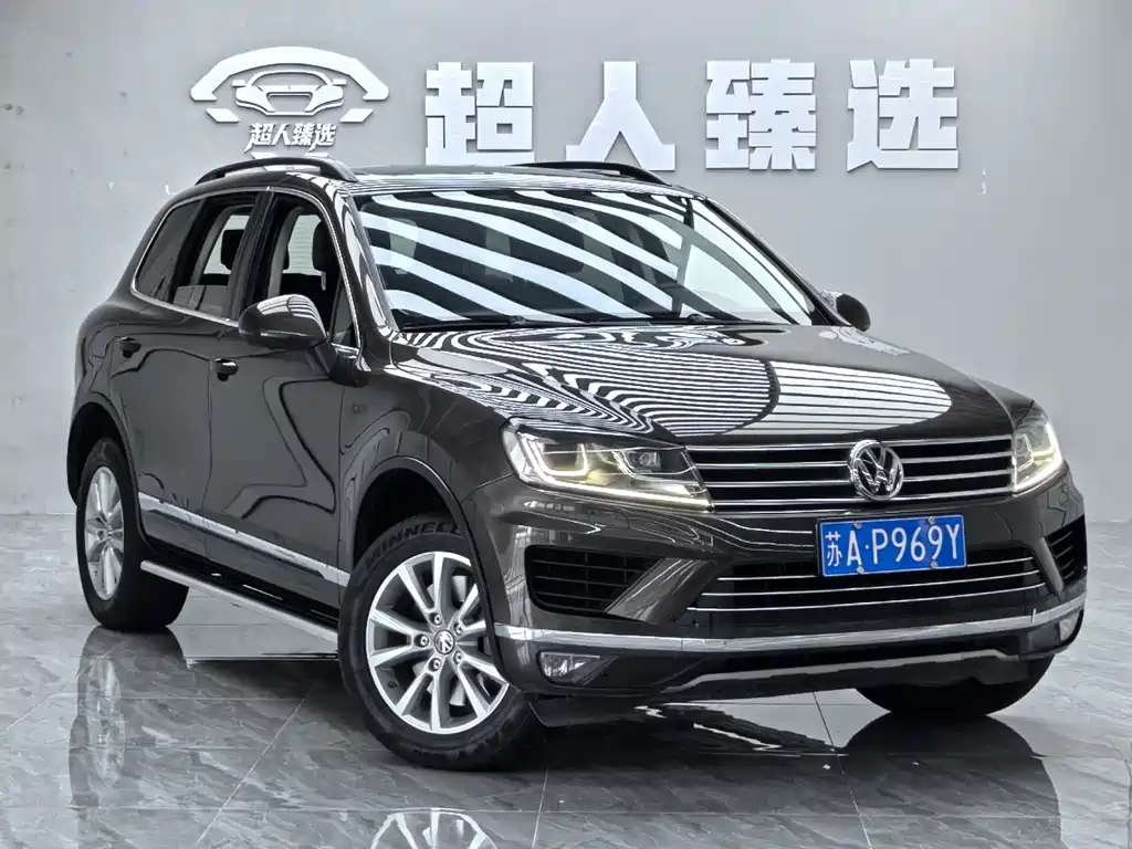 Volkswagen Touareg 2017 — фото 11