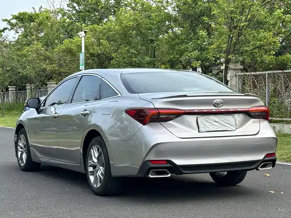 Toyota Avalon 2021