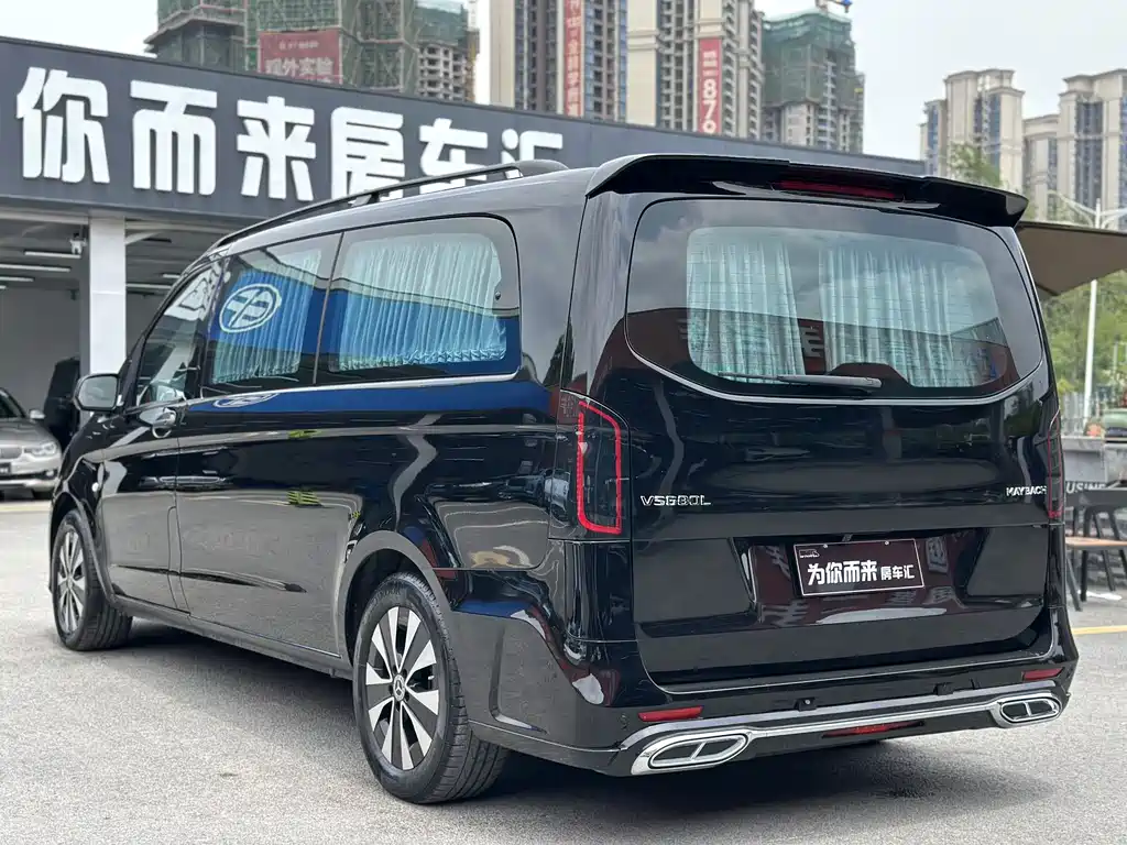 Mercedes-Benz Vito 2023 — фото 16