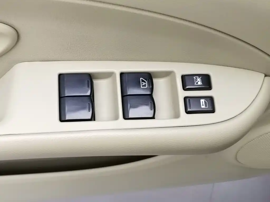 Nissan Sylphy 2018 — фото 9
