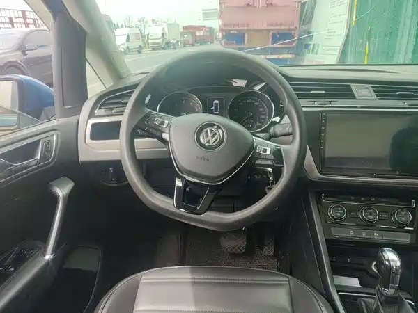 Volkswagen Touran 2018
