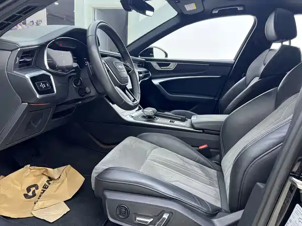 Audi A6L 2023