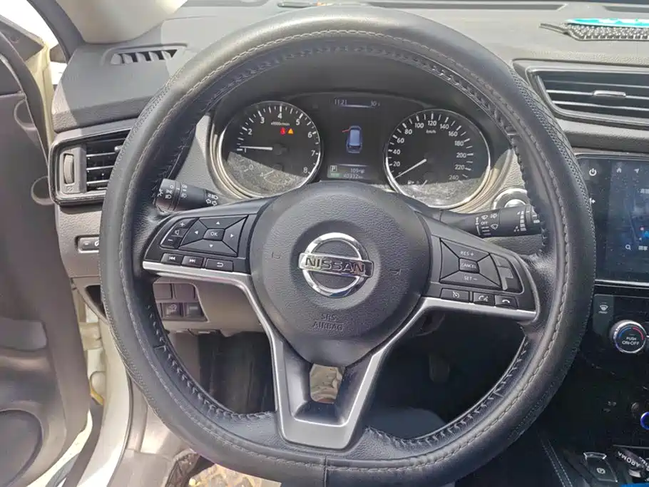 Nissan X-Trail 2020 — фото 15