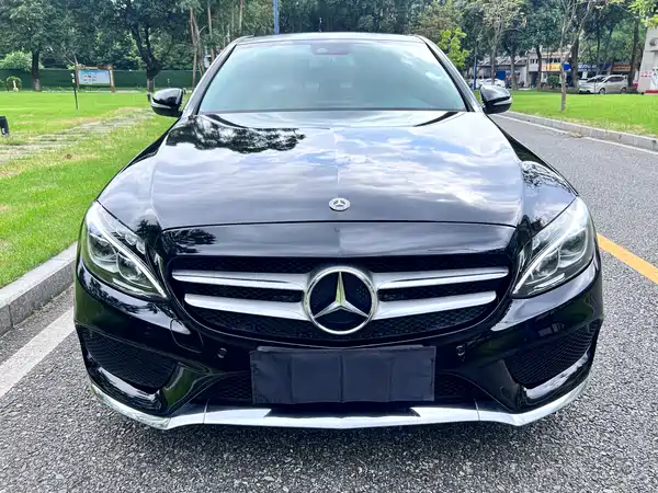 Mercedes-Benz C-Class 2018