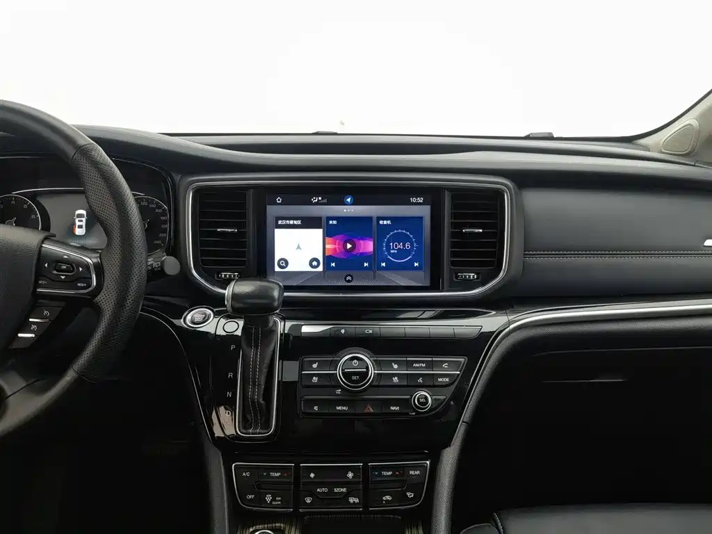 GAC Motor Trumpchi M8 2020 — фото 12