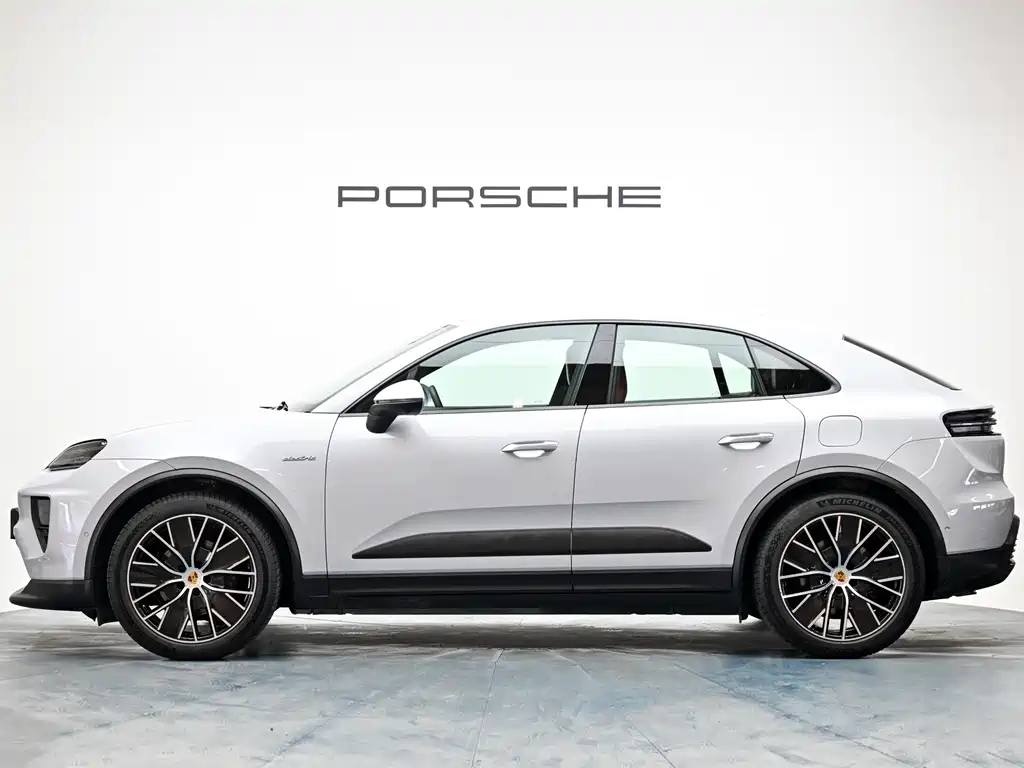 Porsche Macan EV 2025 — фото 4
