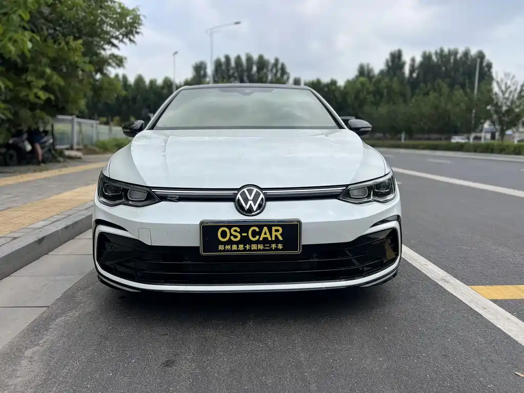 Volkswagen Golf 2022