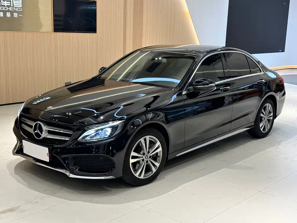 Mercedes-Benz C-Class 2018 — фото 1