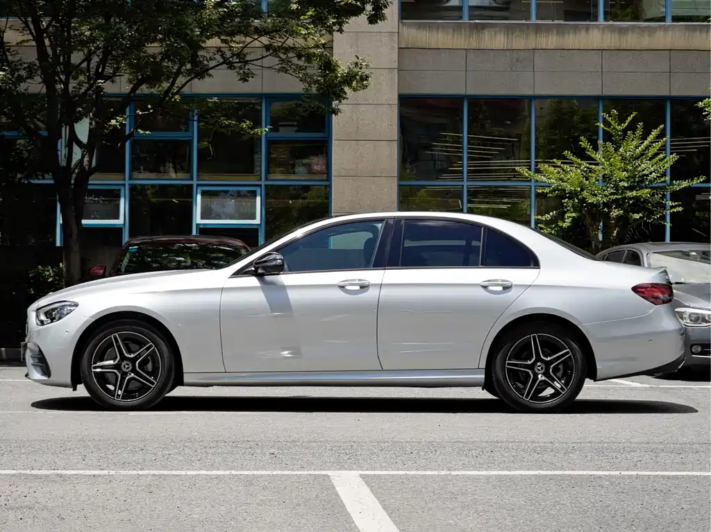 Mercedes-Benz E-Class 2020