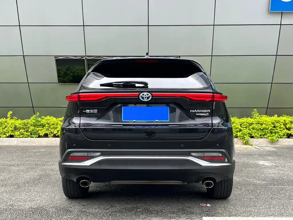 Toyota Harrier 2023 — фото 7