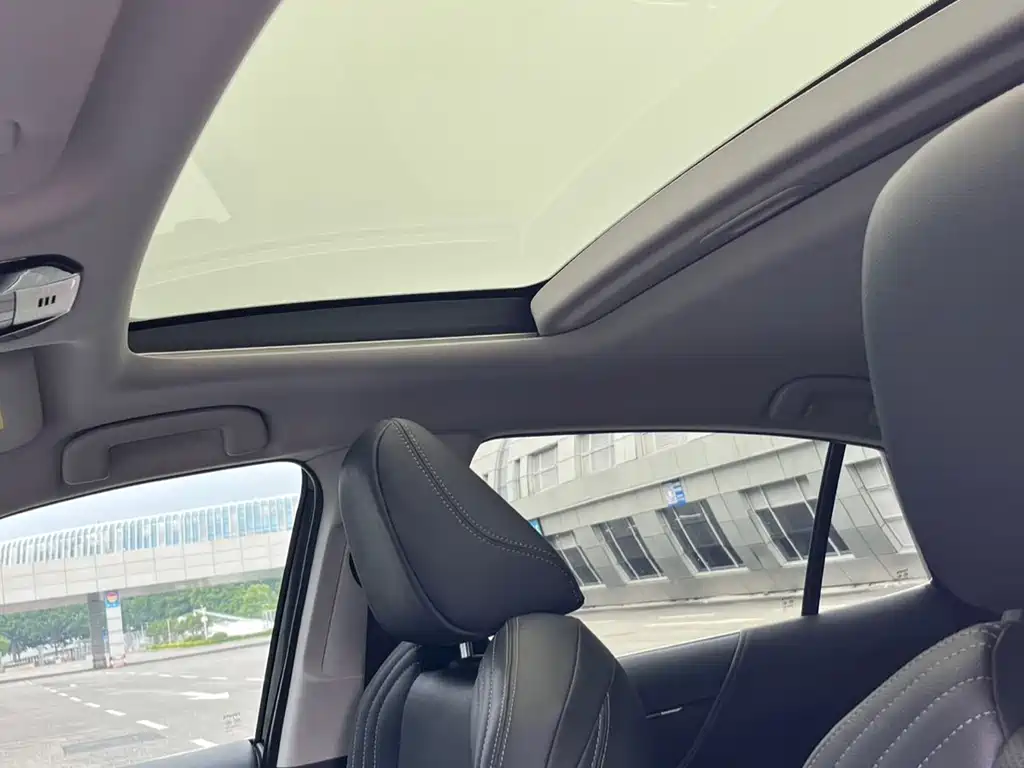 Toyota Harrier 2023 — фото 22