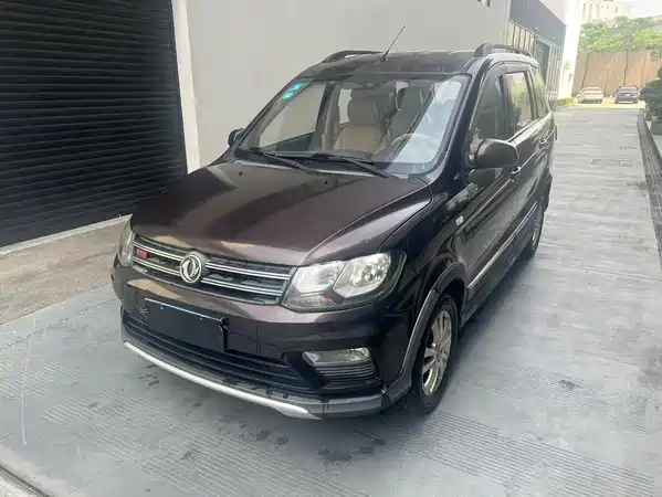 Dongfeng Scenery 370 2016