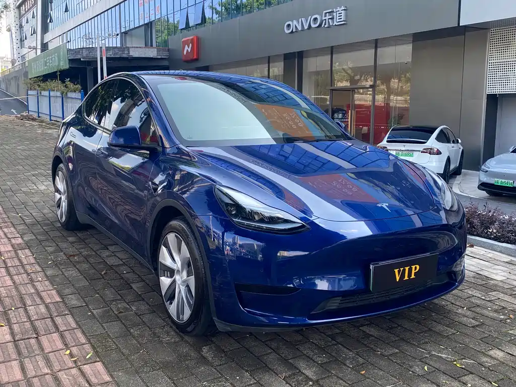Tesla Model Y 2022 — фото 3
