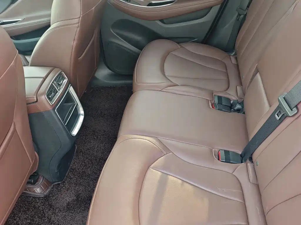 Buick Envision Plus 2018 — фото 8
