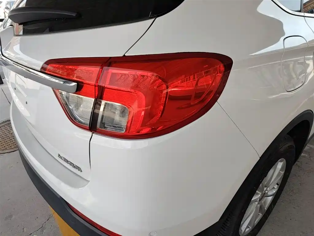 Buick Envision Plus 2016 — фото 8