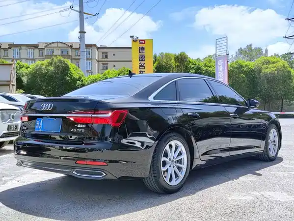 Audi A6L 2020