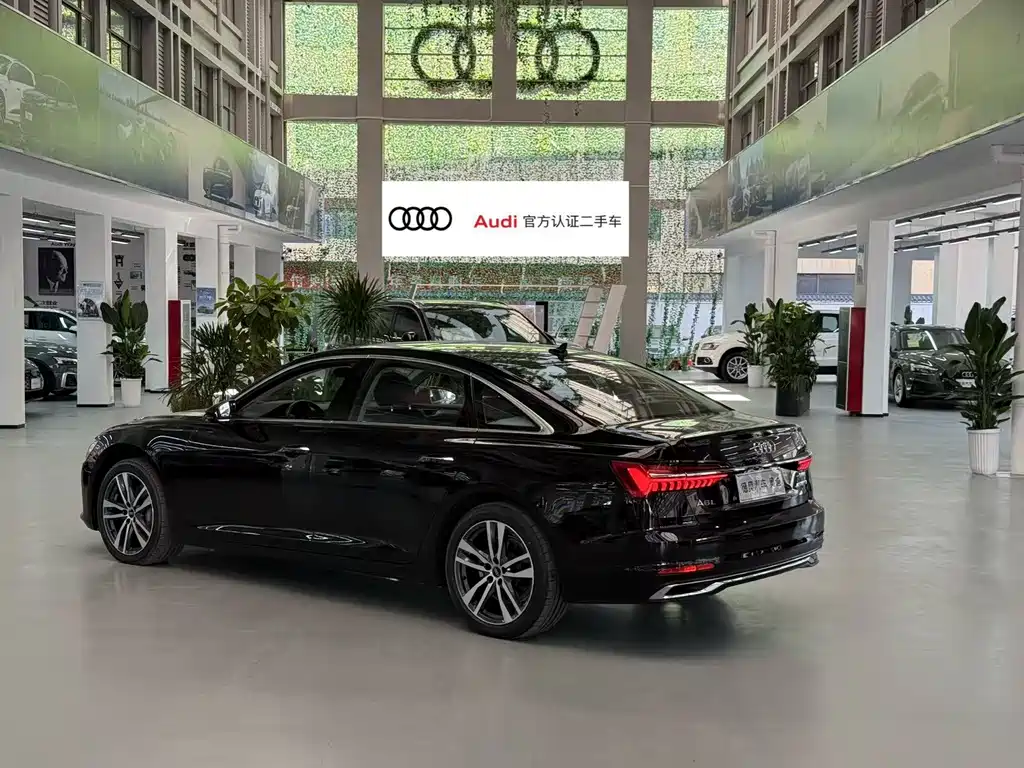 Audi A6L 2023 — фото 4