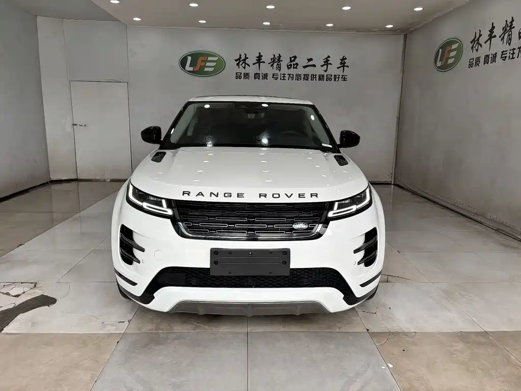 Land Rover Evoque 2024