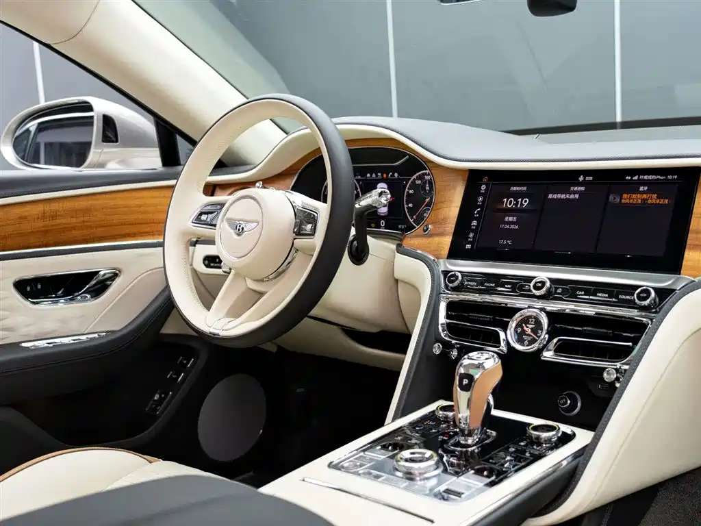 Bentley Flying Spur PHEV 2023 — фото 18