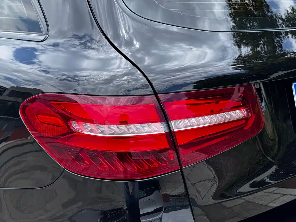 Mercedes-Benz GLC AMG 2017 — фото 19