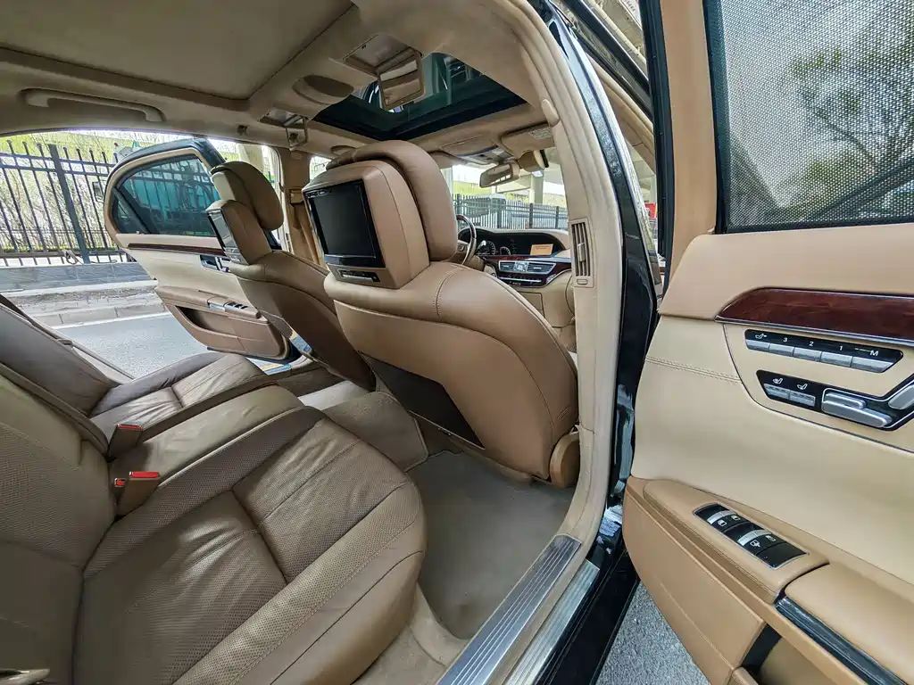 Mercedes-Benz S-Class 2009 — фото 10