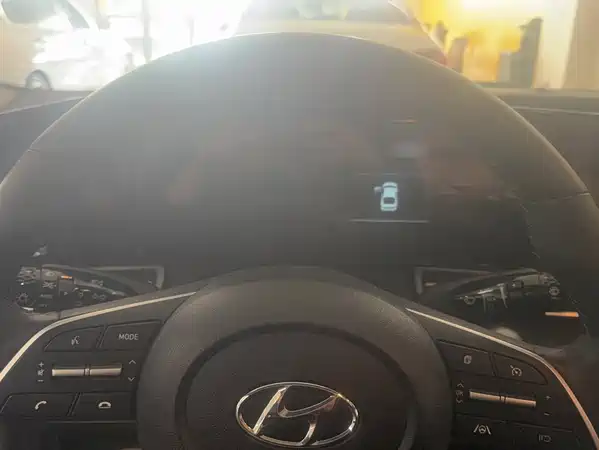 Hyundai Elantra 2022