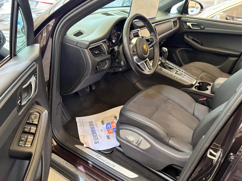 Porsche Macan 2015 — фото 8