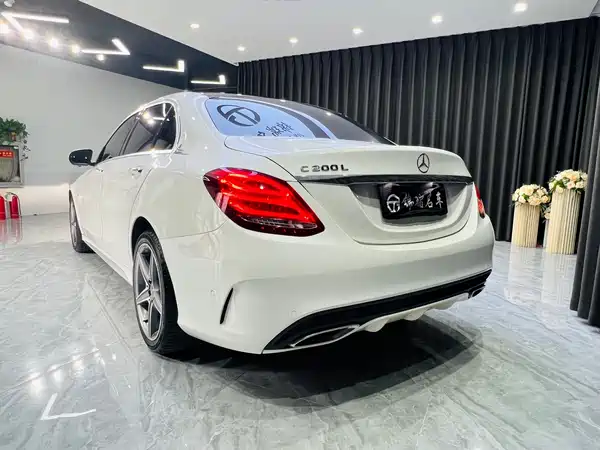 Mercedes-Benz C-Class 2018