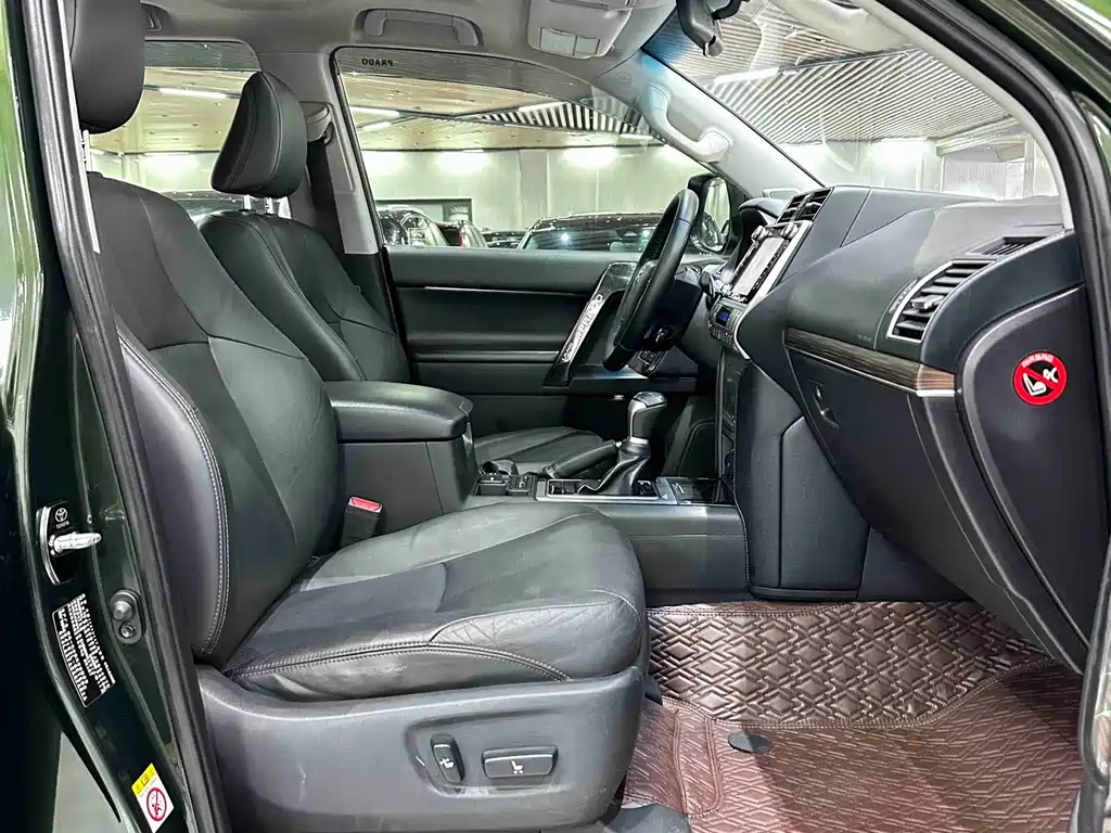 Toyota Prado 2019 — фото 13