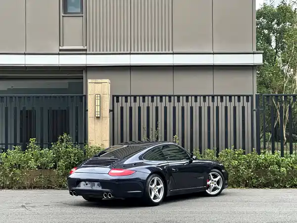 Porsche 911 2008