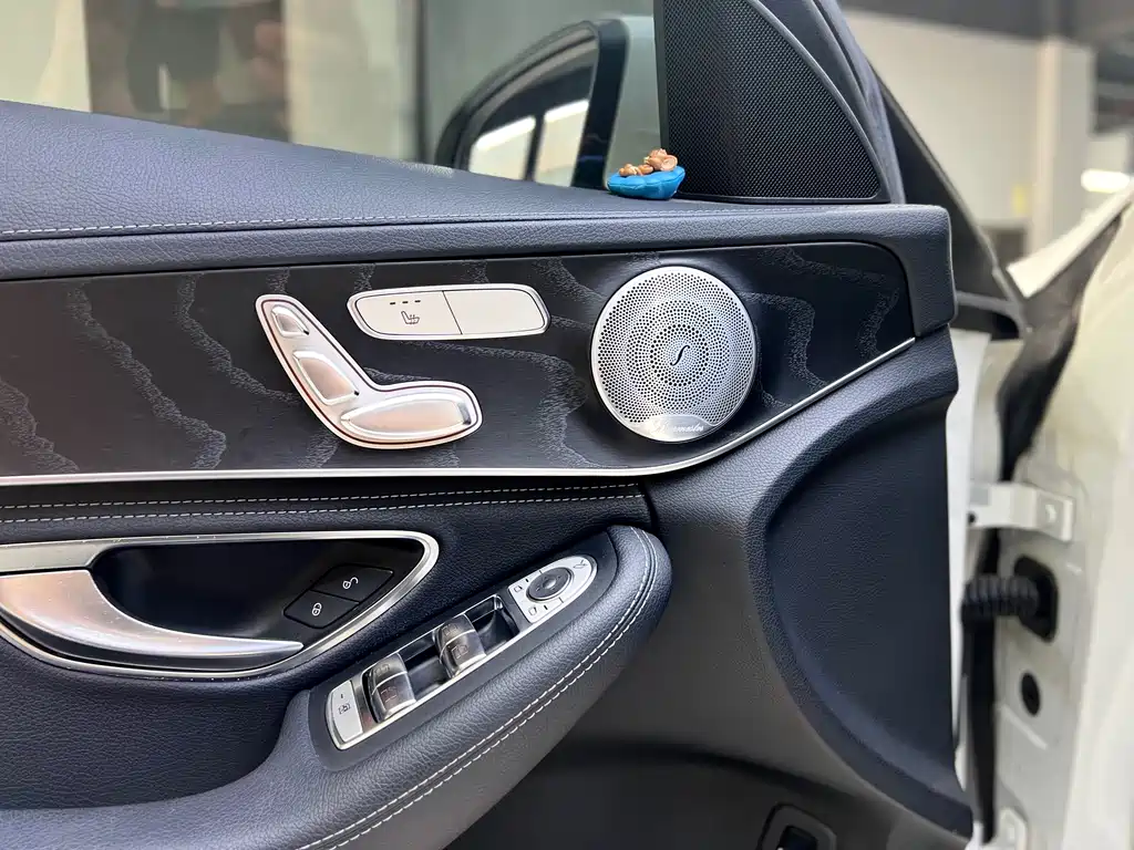 Mercedes-Benz C-Class 2018 — фото 10