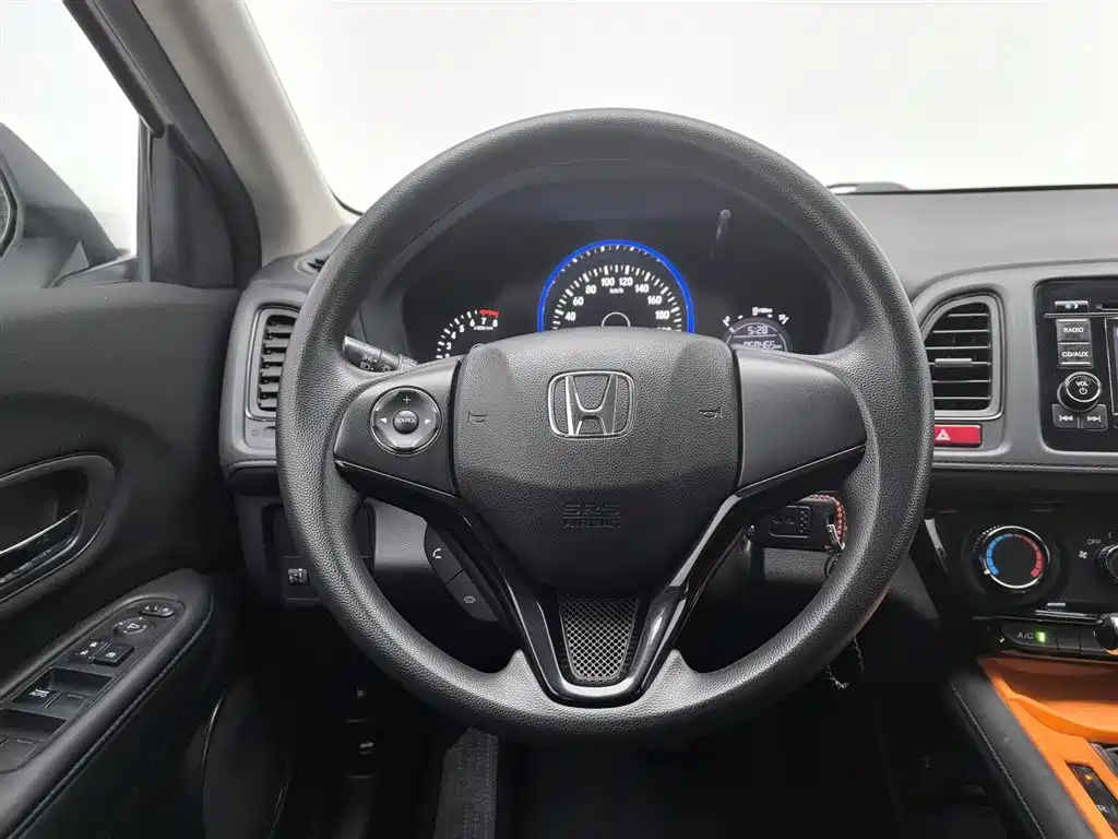 Honda Vezel 2017 — фото 11
