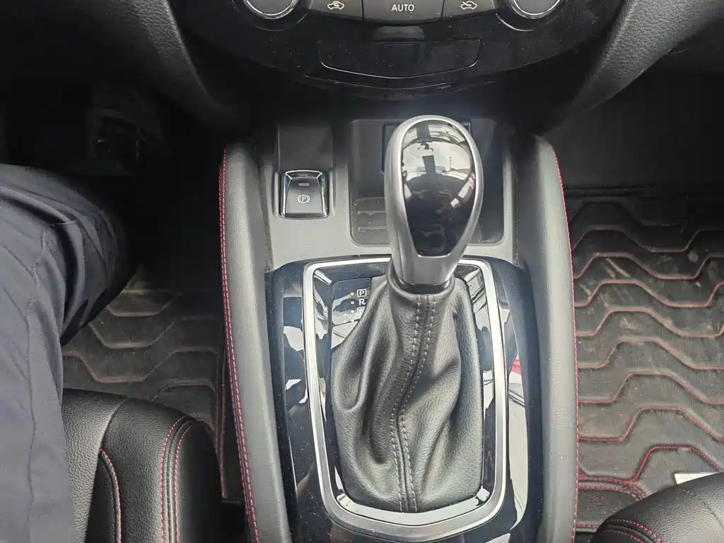 Nissan Qashqai 2023 — фото 20